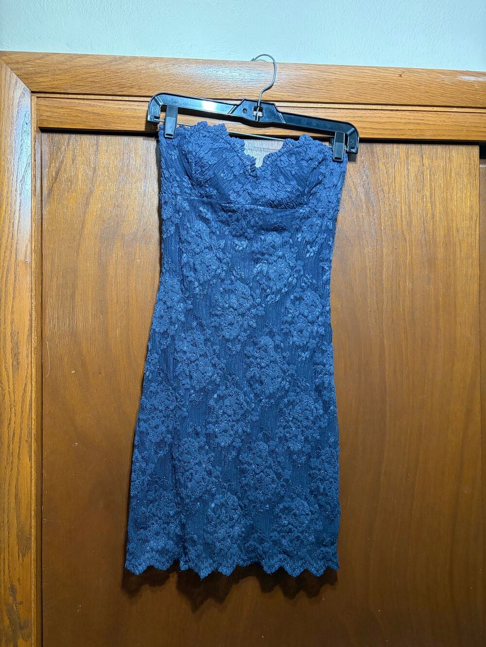 Free People Navy Blue Lace Strapless Mini Dress Size Small Removable Straps